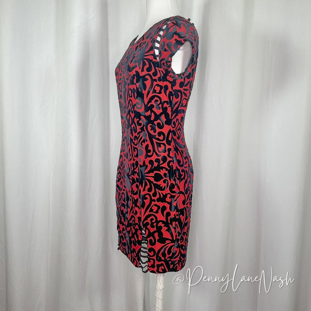 Shakuhachi Red Burnout Velvet Mini Bodycon Dress - Picture 6 of 10